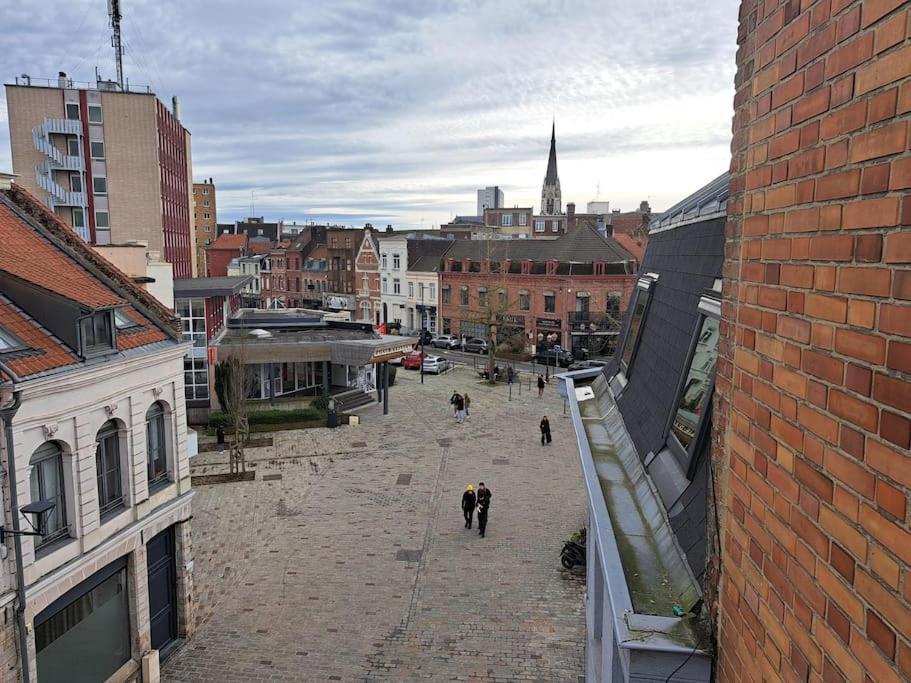 Magnifique T3 Avec Balcon Au Pied Du Metro Colbert Apartment Tourcoing Exterior photo