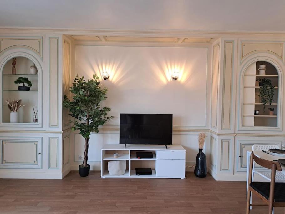 Magnifique T3 Avec Balcon Au Pied Du Metro Colbert Apartment Tourcoing Exterior photo